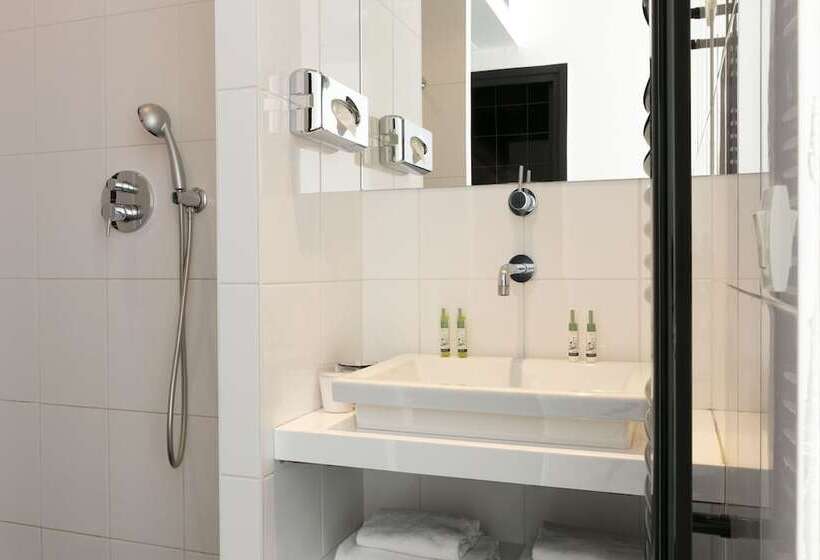 Hotel Standard Design