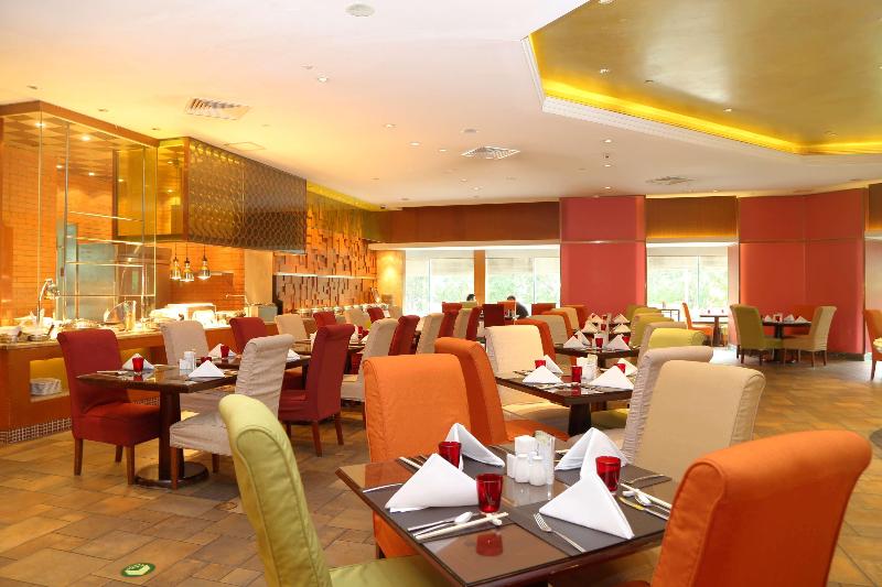 Swissotel Beijing Hong Kong Macau Center   4km To The Forbidden City