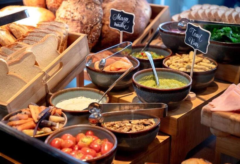 فندق Bristol Panama, A Registry Collection