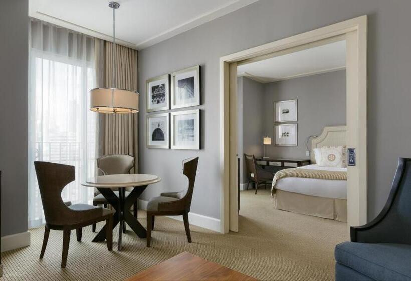 فندق Bristol Panama, A Registry Collection