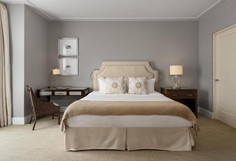 فندق Bristol Panama, A Registry Collection