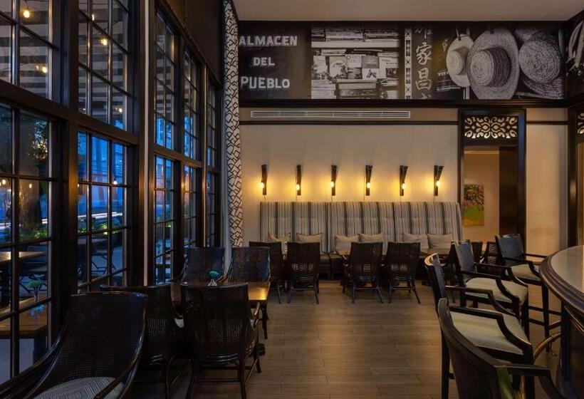 فندق Bristol Panama, A Registry Collection