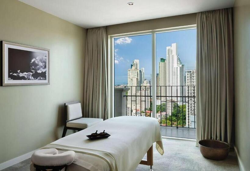 فندق Bristol Panama, A Registry Collection