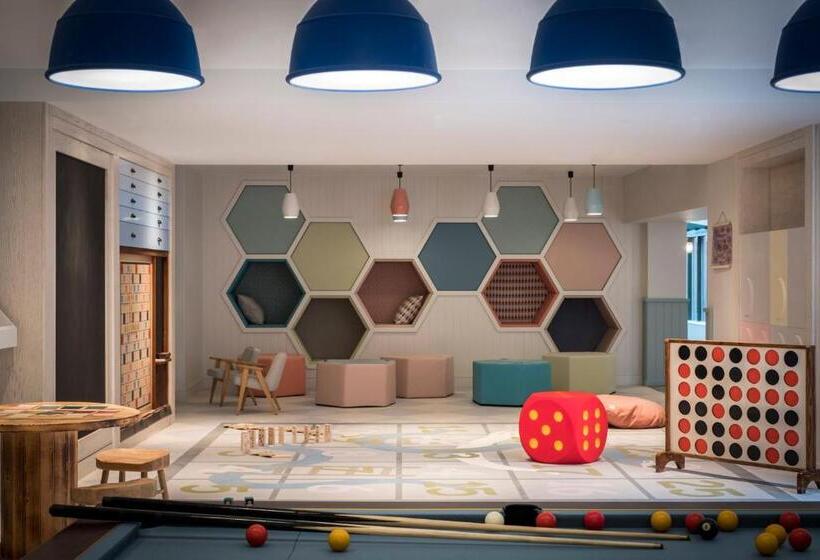 Отель The Gleneagles