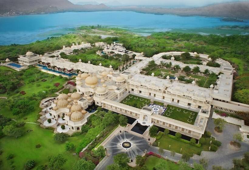 ホテル The Oberoi Udaivilas Udaipur