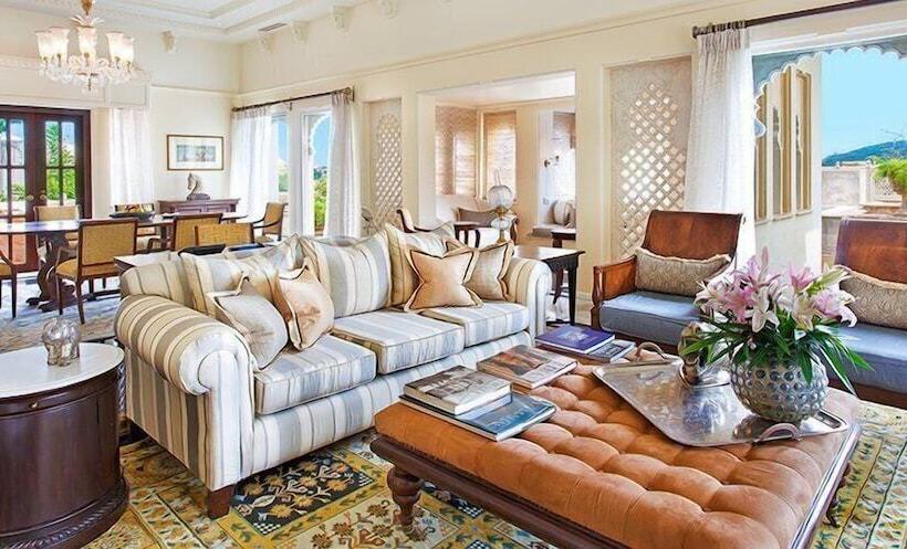 ホテル The Oberoi Udaivilas Udaipur