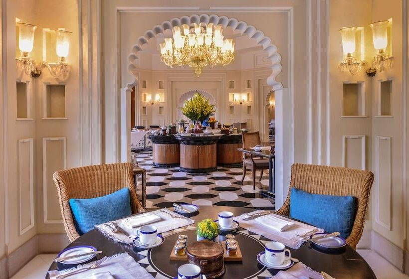 ホテル The Oberoi Udaivilas Udaipur