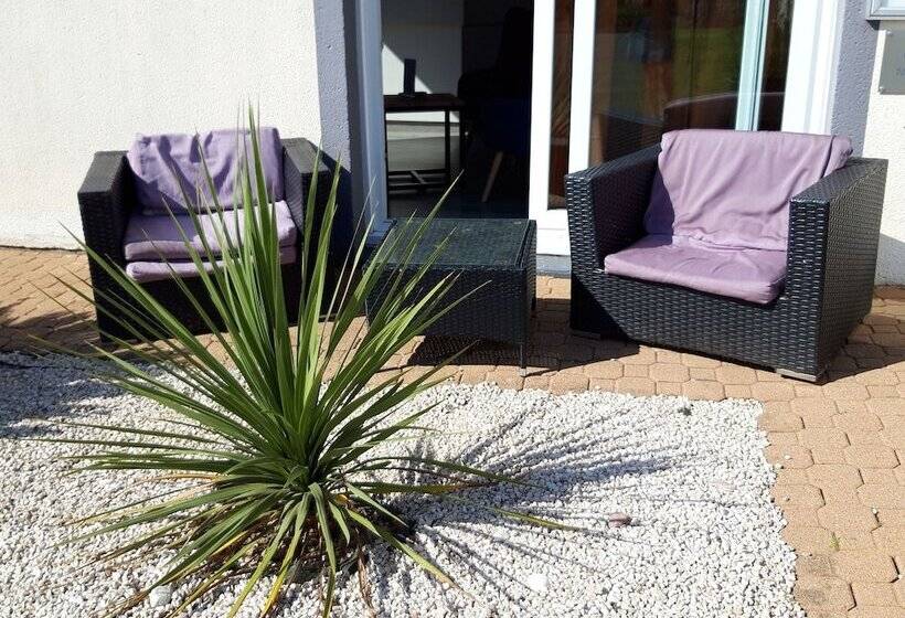 Отель The Originals City, Hôtel La Terrasse, Tours Nord