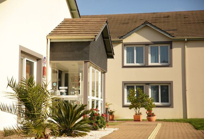 Отель The Originals City, Hôtel La Terrasse, Tours Nord