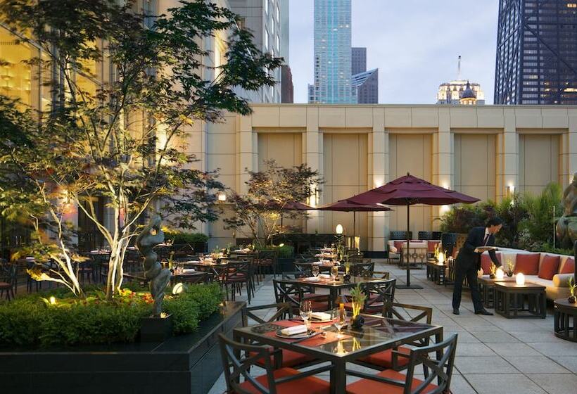호텔 The Peninsula Chicago