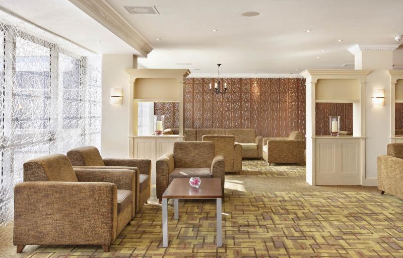 호텔 Thistle London Heathrow Terminal 5