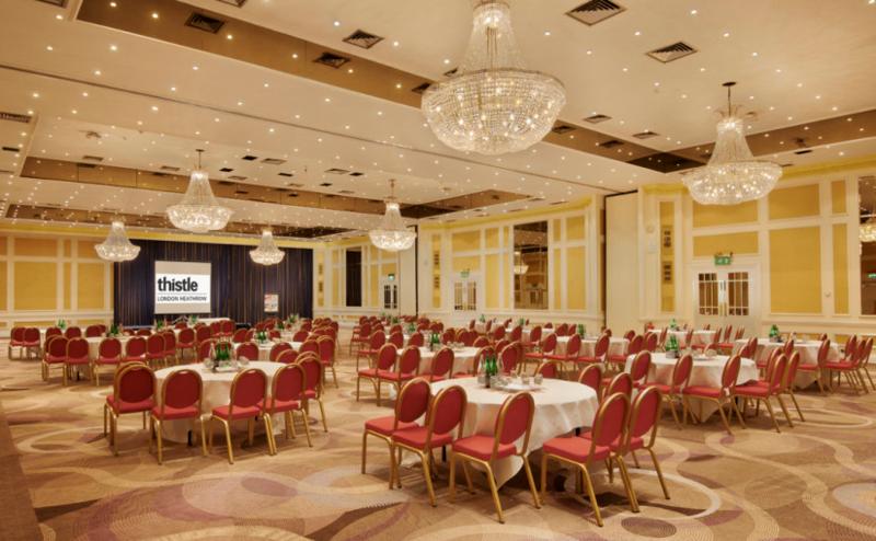 호텔 Thistle London Heathrow Terminal 5