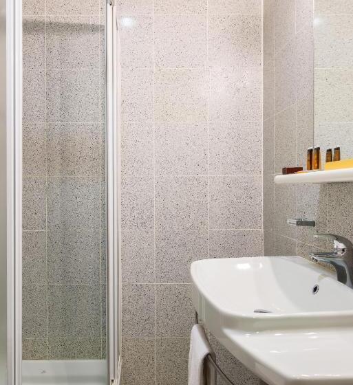 هتل Tiziano Gruppo Mini