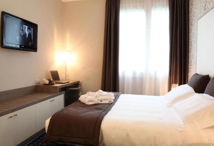 هتل Tiziano Gruppo Mini