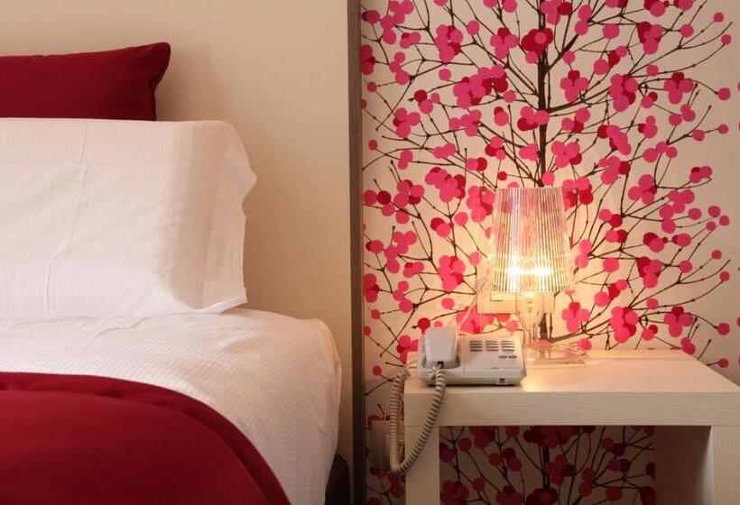 هتل Tiziano Gruppo Mini