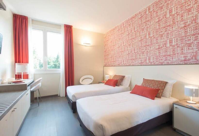 هتل Tiziano Gruppo Mini