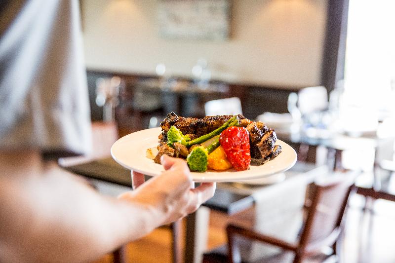 هتل Torremirona Golf & Spa