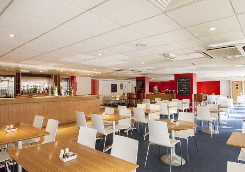 هتل Travelodge London Kings Cross Royal Scot