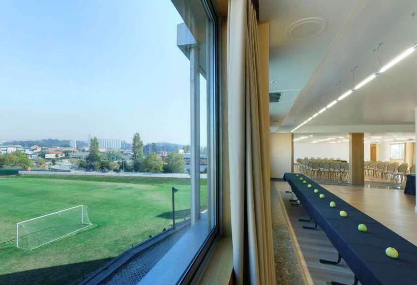 فندق Tryp By Wyndham Porto Expo