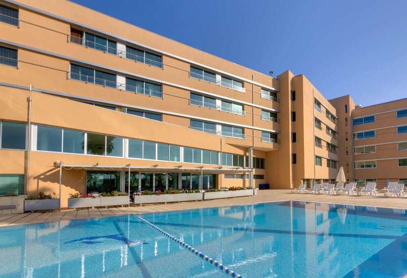 فندق Tryp By Wyndham Porto Expo