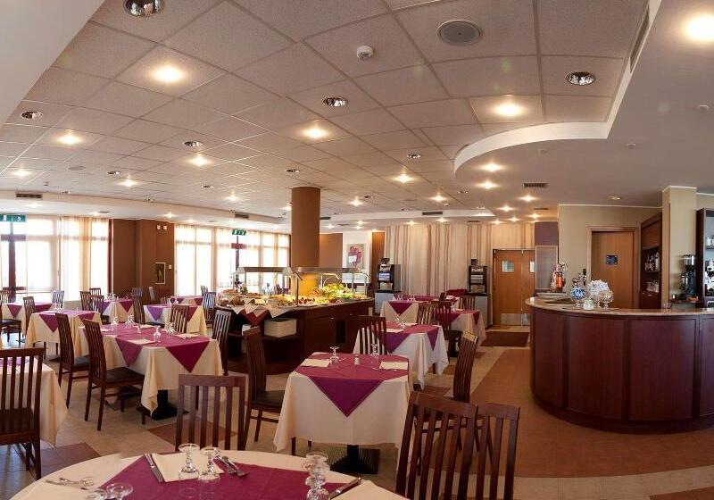 בית מלון כפרי Tulip Inn Turin South