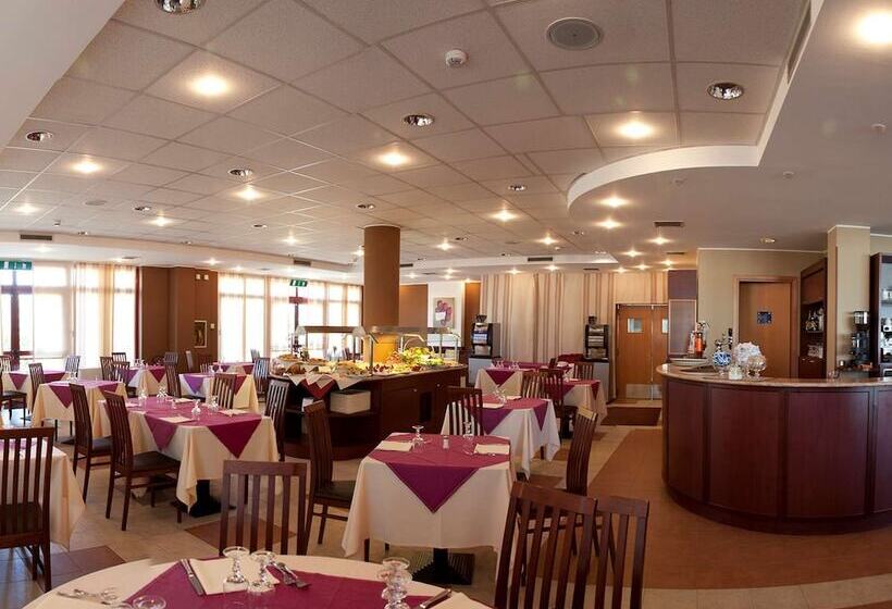 בית מלון כפרי Tulip Inn Turin South