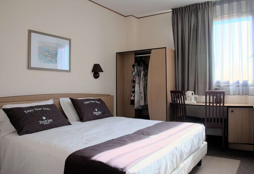 בית מלון כפרי Tulip Inn Turin South