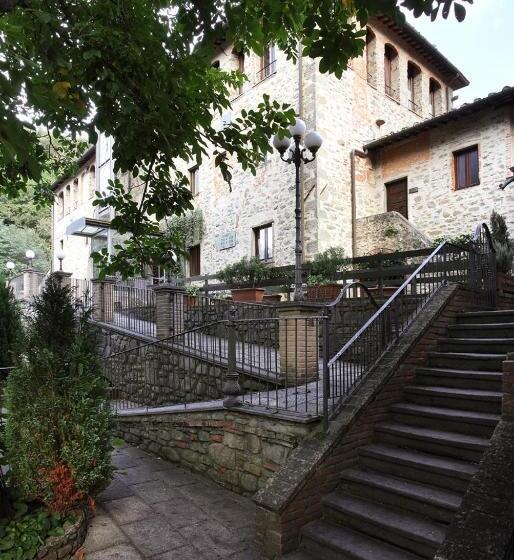 Отель Villaggio Albergo San Lorenzo E Santa Caterina