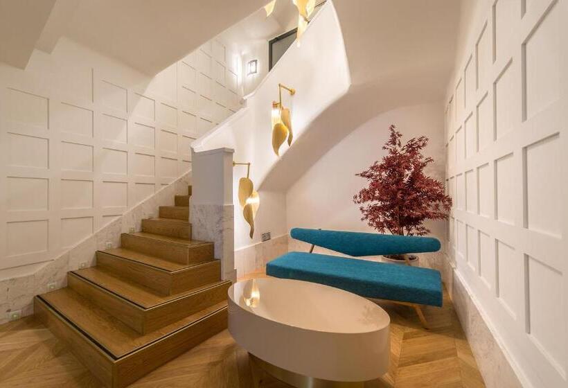 هتل Vincci Centrum