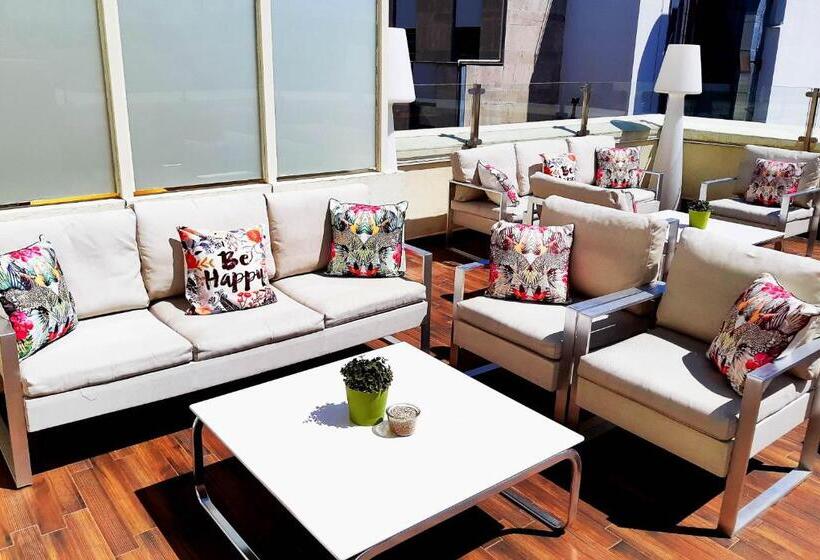 هتل Vincci Centrum