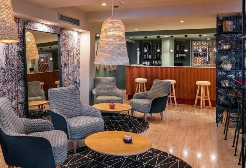 ホテル Vincci Puertochico