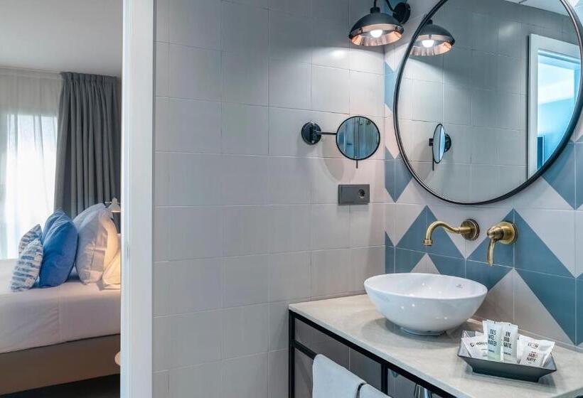 ホテル Vincci Puertochico