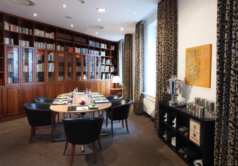 레지던스 Lindner Hotel Frankfurt Main Plaza, Part Of Jdv By Hyatt