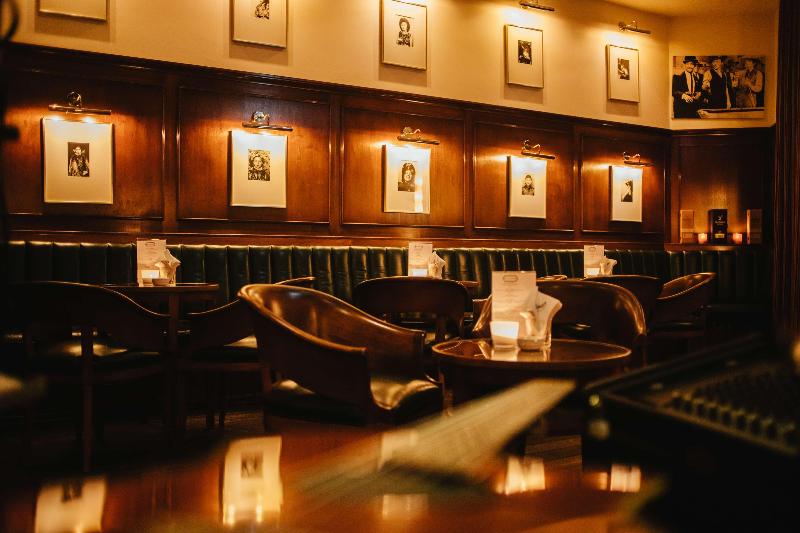 레지던스 Lindner Hotel Frankfurt Main Plaza, Part Of Jdv By Hyatt