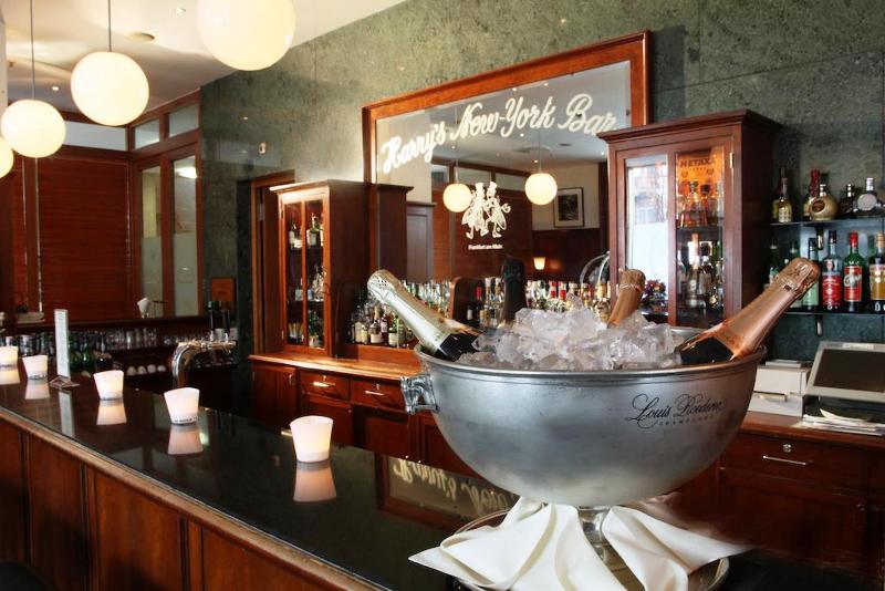 住所  Lindner Hotel Frankfurt Main Plaza, Part Of Jdv By Hyatt