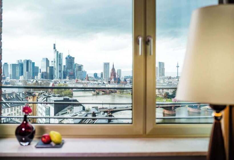 레지던스 Lindner Hotel Frankfurt Main Plaza, Part Of Jdv By Hyatt