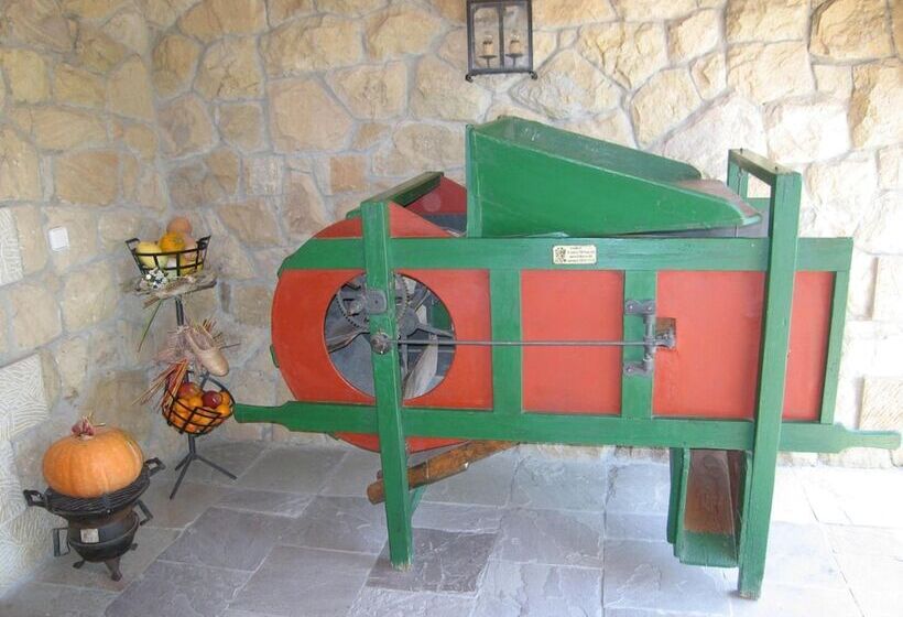 פנסיון Posada La Anjana