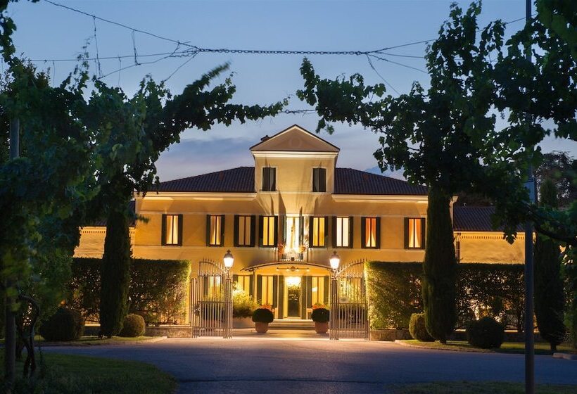 Relais Monaco Country Hotel & Spa