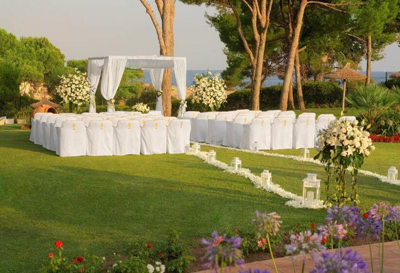 The St. Regis Mardavall Mallorca Resort