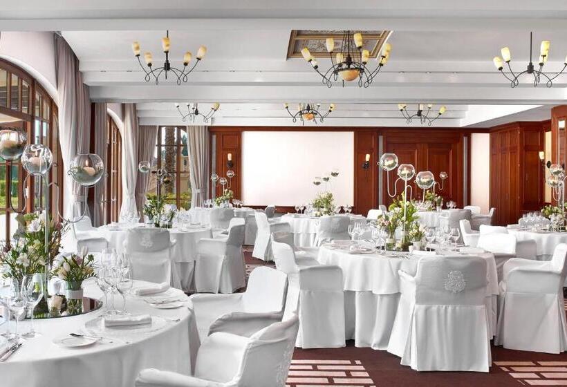 The St. Regis Mardavall Mallorca Resort