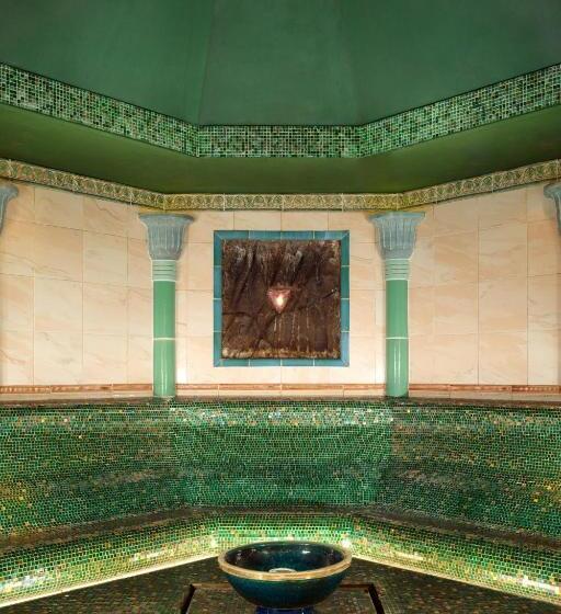 The St. Regis Mardavall Mallorca Resort