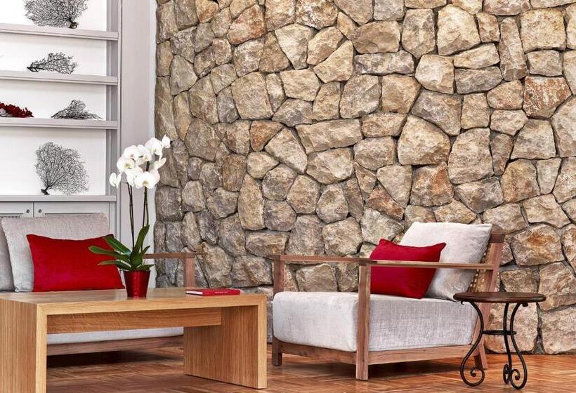 The St. Regis Mardavall Mallorca Resort