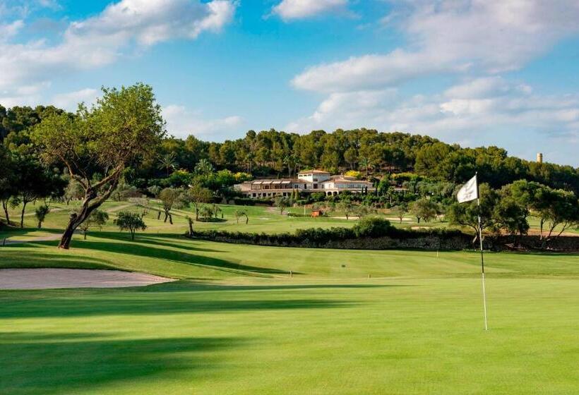 The St. Regis Mardavall Mallorca Resort