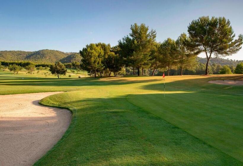 The St. Regis Mardavall Mallorca Resort