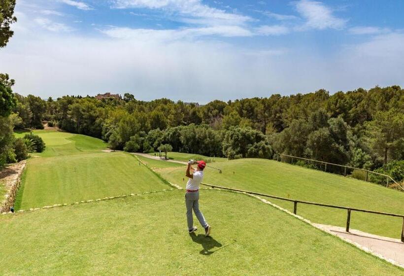 The St. Regis Mardavall Mallorca Resort