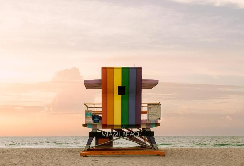 בית מלון כפרי Sonder The Deco