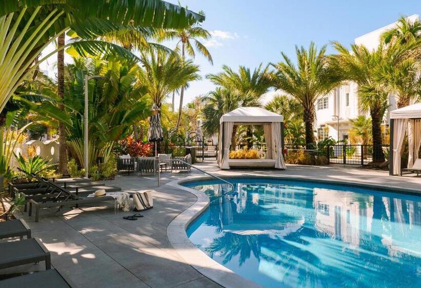 בית מלון כפרי Sonder The Deco