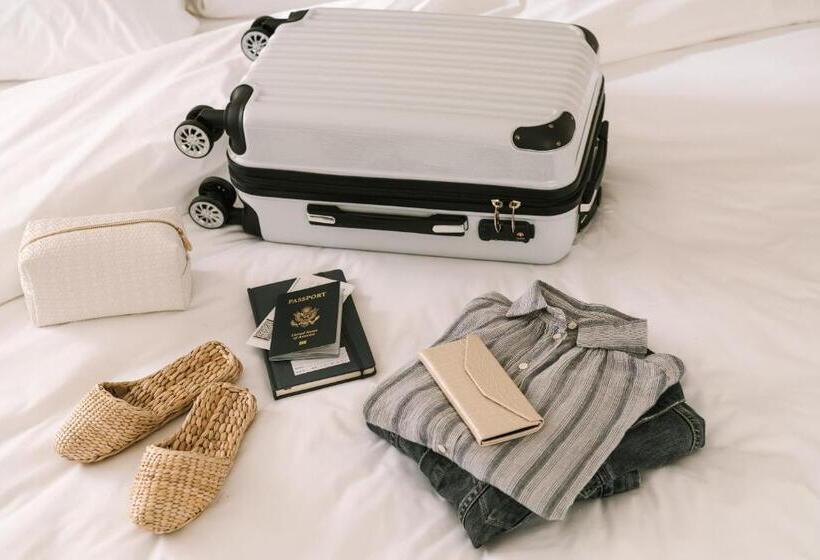 בית מלון כפרי Sonder The Deco