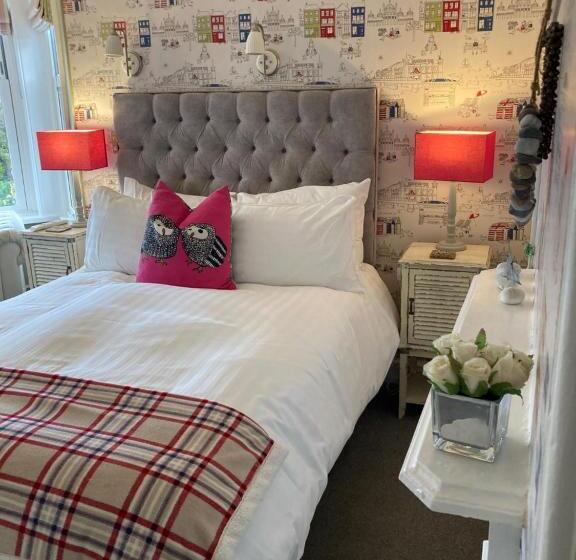 Corner House Bed & Breakfast