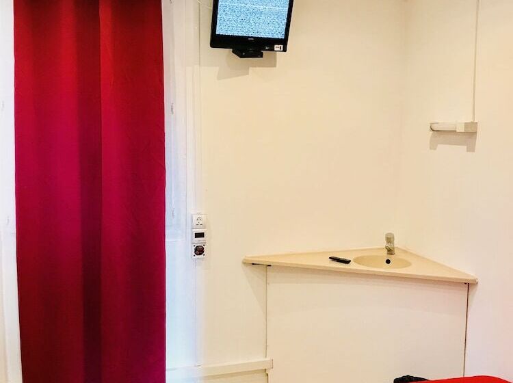 Hospitality Hotel Cap Mer